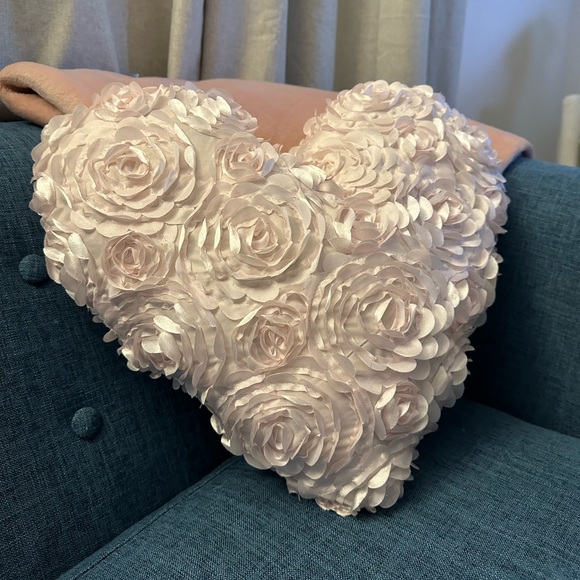 Handmade Heart Pillow 🩷 - Picture 5 of 5
